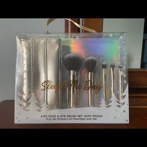 Cala 5-piece Face & Eye Brush Set with pouch